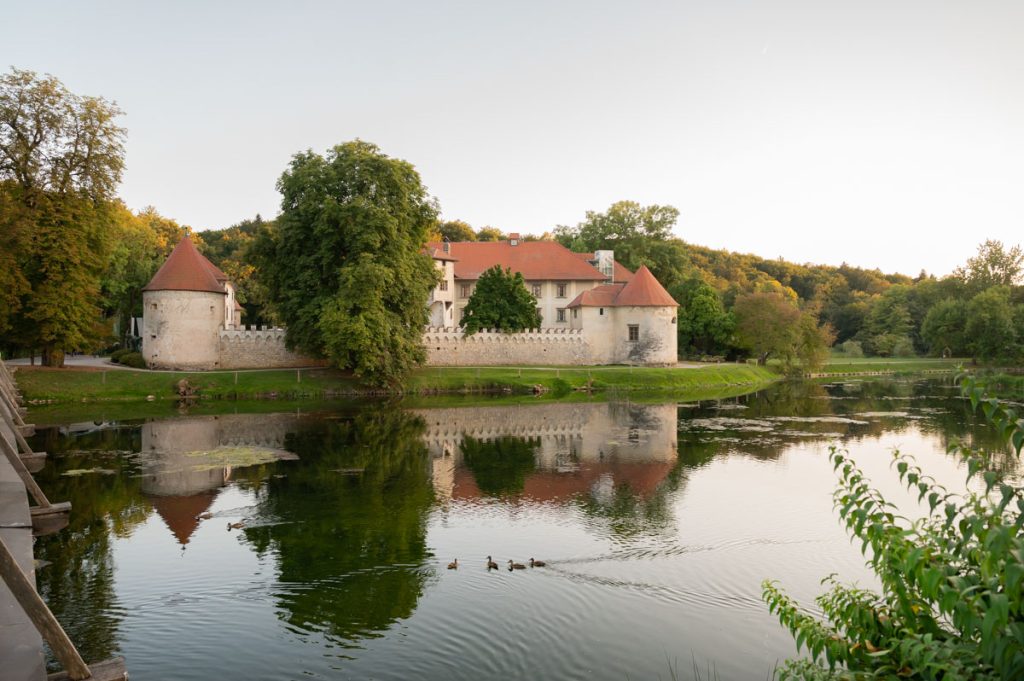 Hannah and Mikhail wedding in Slovenia